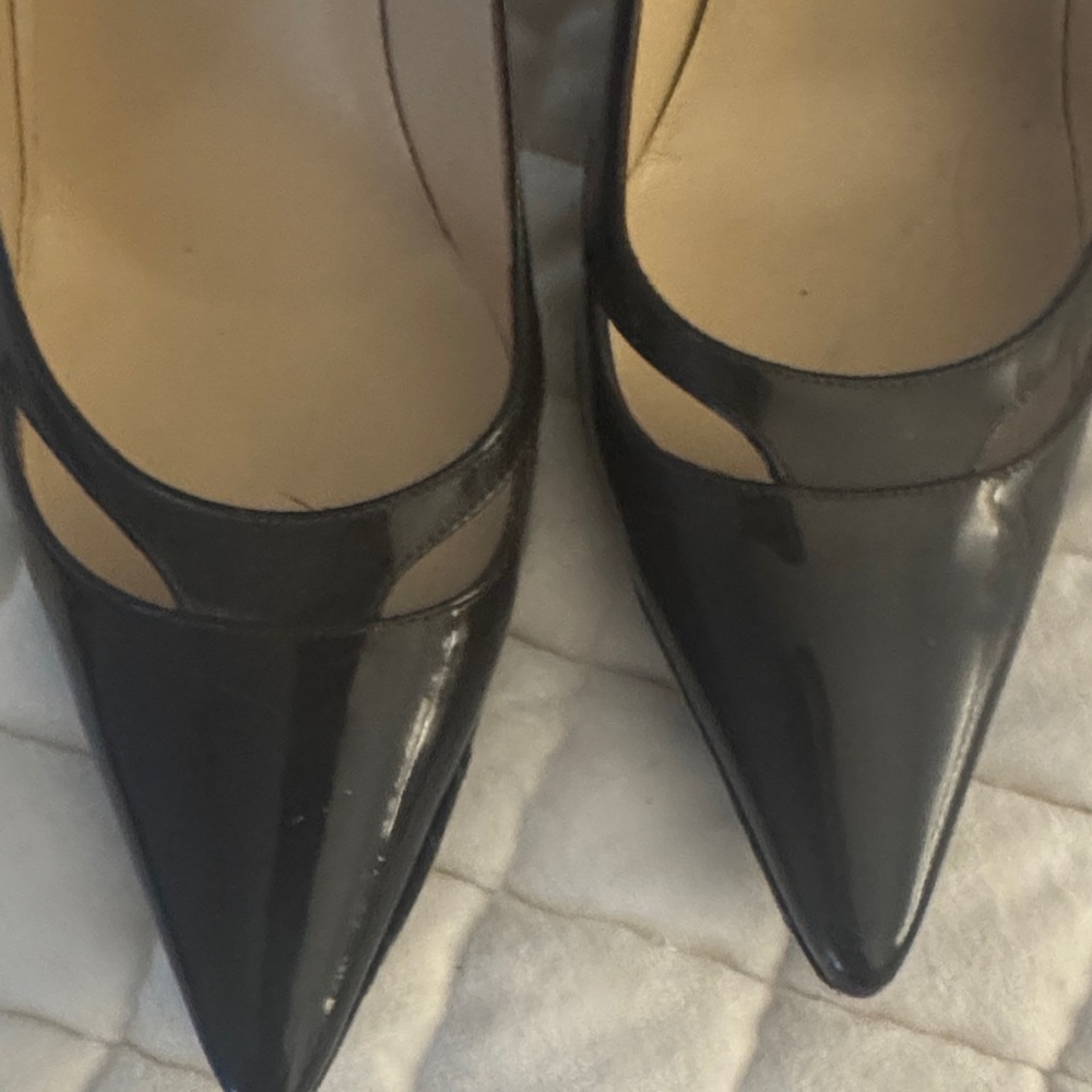 Jimmy Choo chocolate Patent Leather Heels - Picture 3 of 5